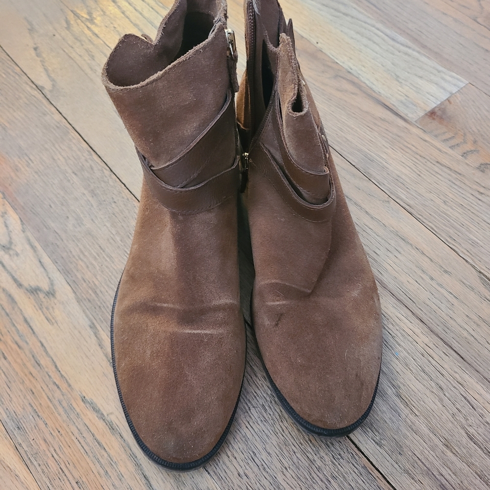C wonder boots